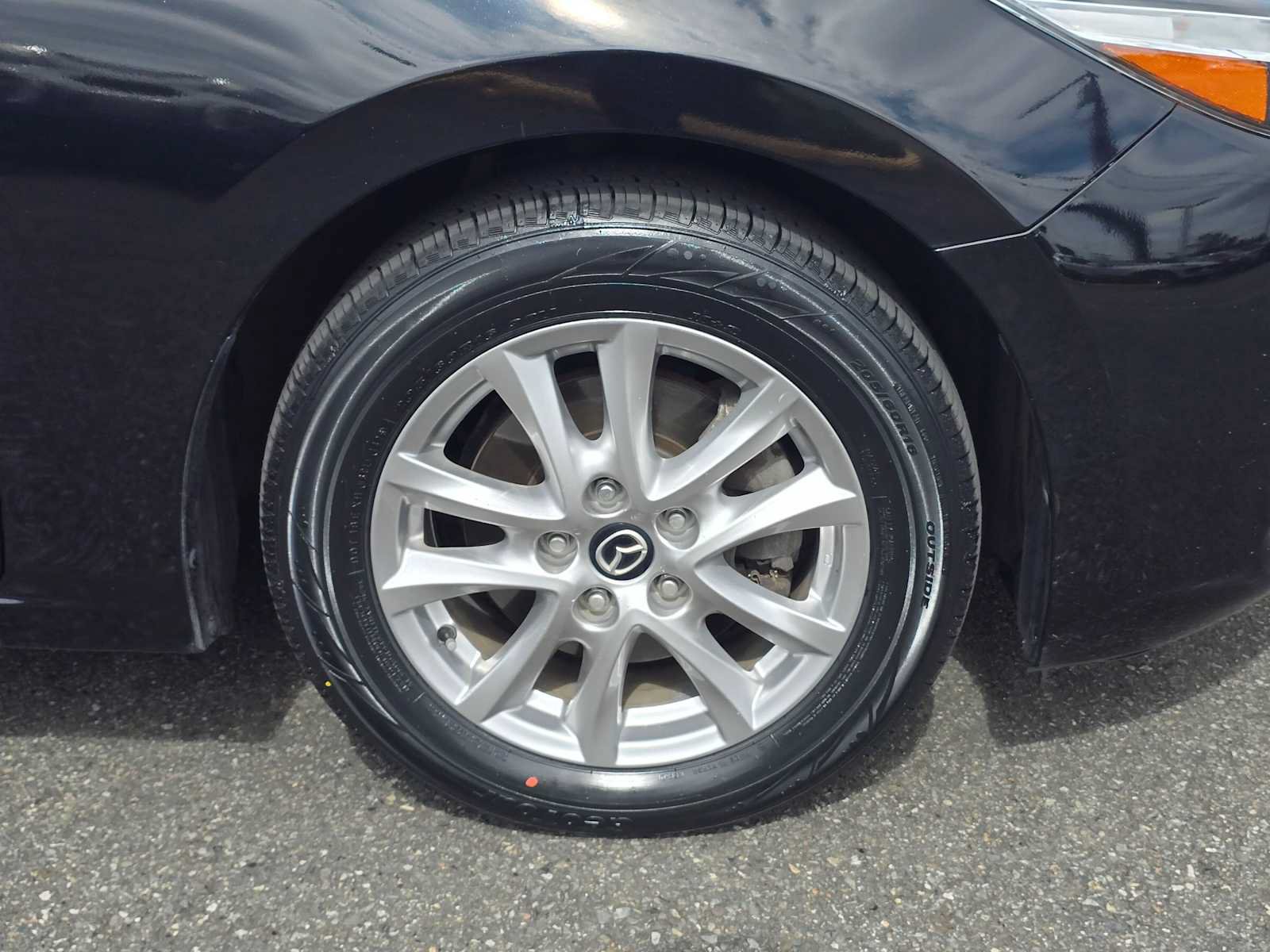Used 2017 MAZDA MAZDA3 Sport FWD image 9
