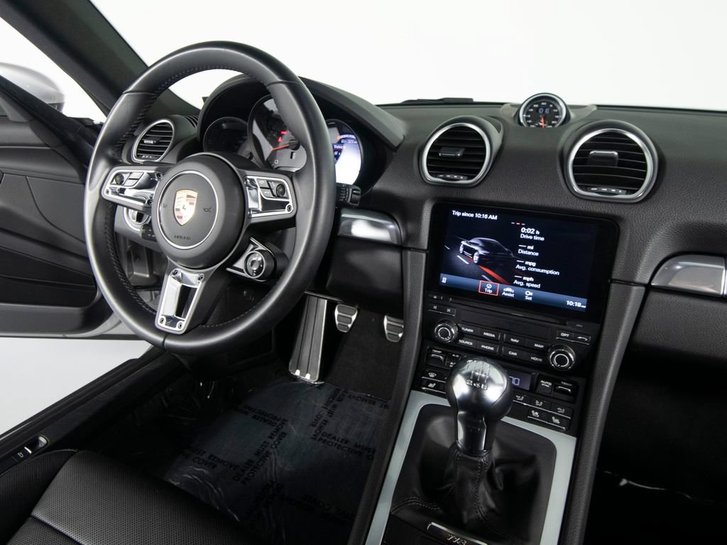 Certified 2024 Porsche 718 Cayman S RWD image 36
