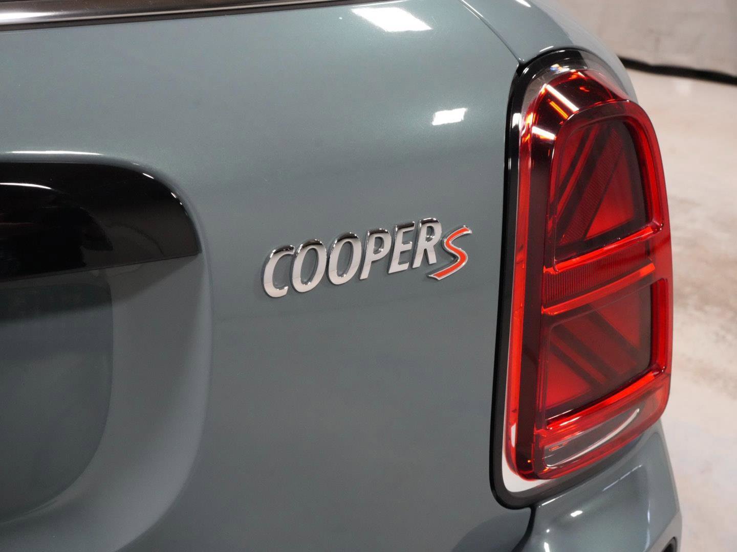 Certified 2023 MINI Cooper Countryman S w/ Signature Upholstery Package image 22