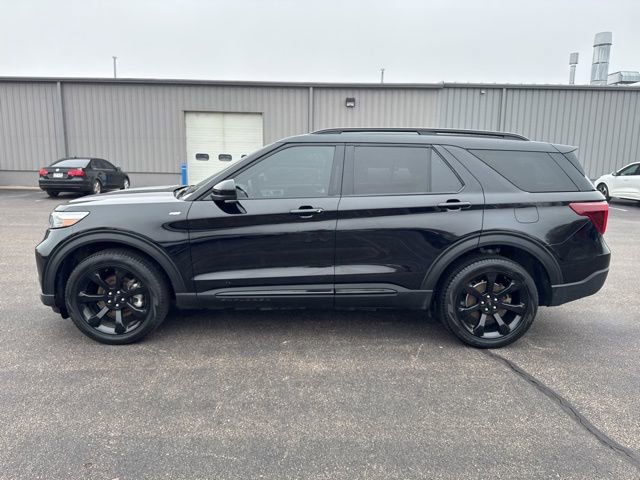 Certified 2024 Ford Explorer ST-Line w/ Class IV Trailer Tow Package AWD/4WD image 4