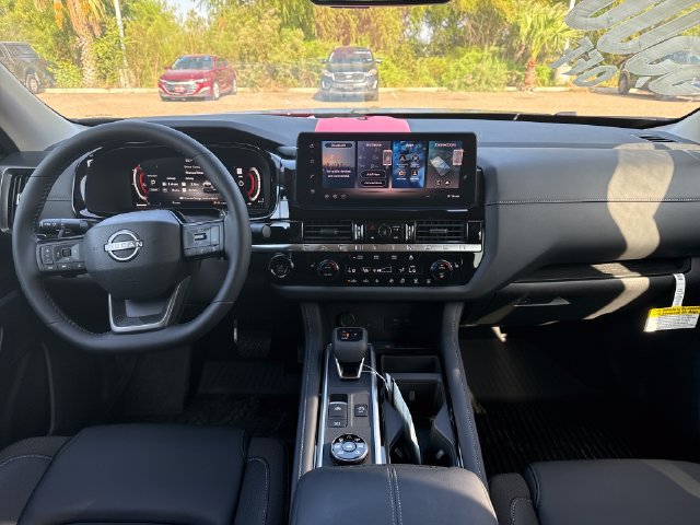 New 2026 Nissan Pathfinder SL AWD/4WD image 12