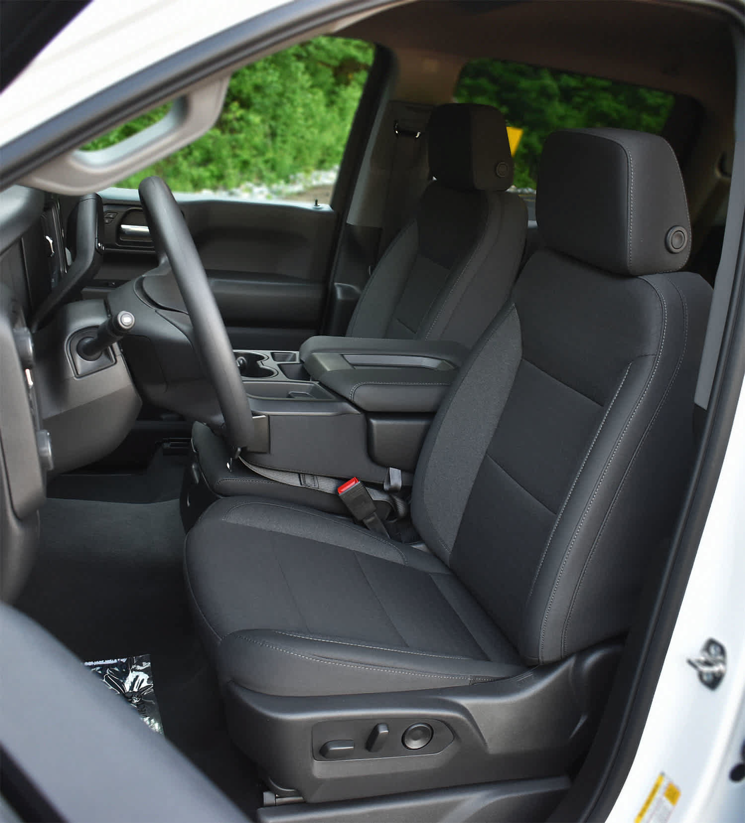 New 2026 Chevrolet Silverado 1500 Custom AWD/4WD image 9