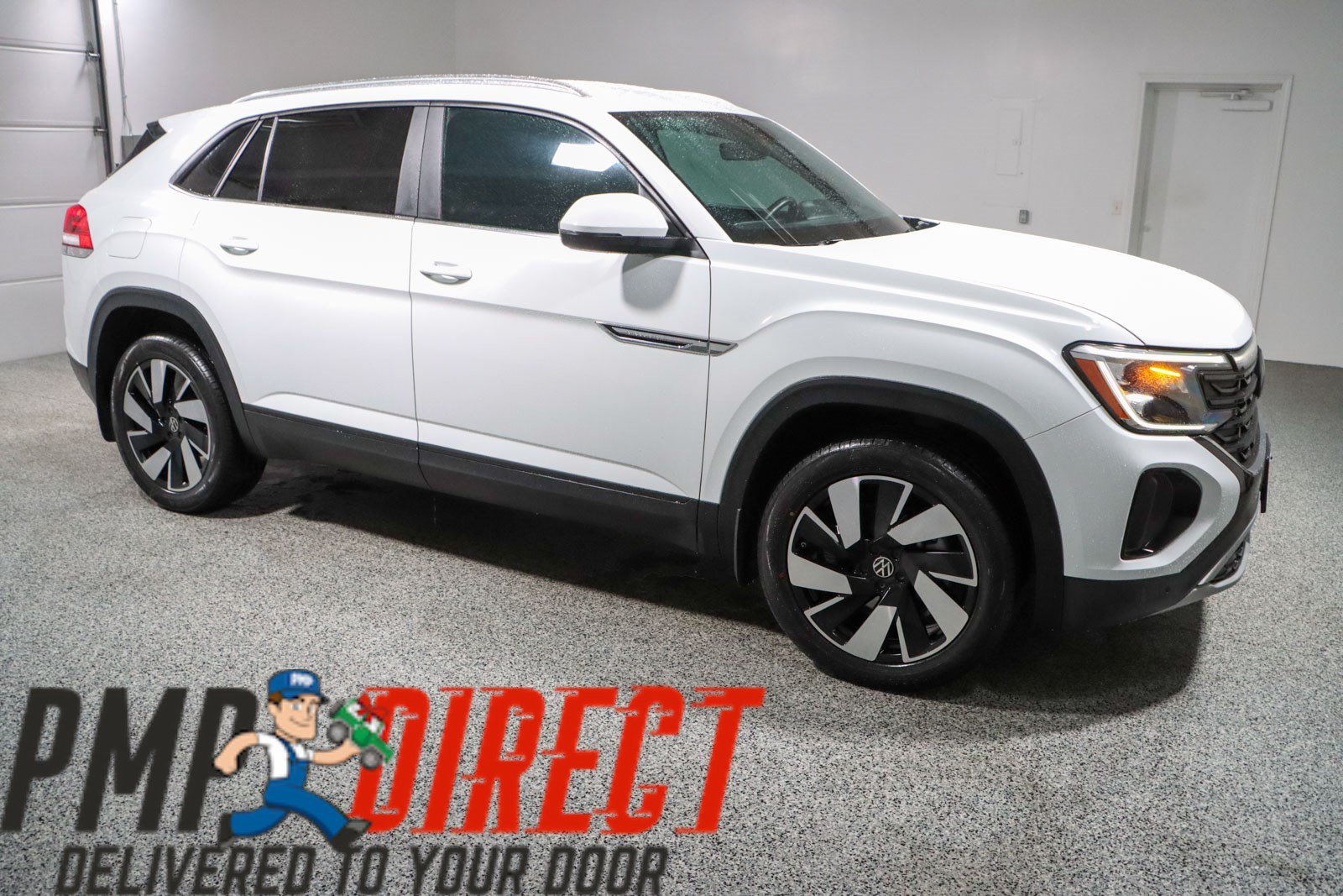 Used 2024 Volkswagen Atlas Cross Sport SE FWD image 6