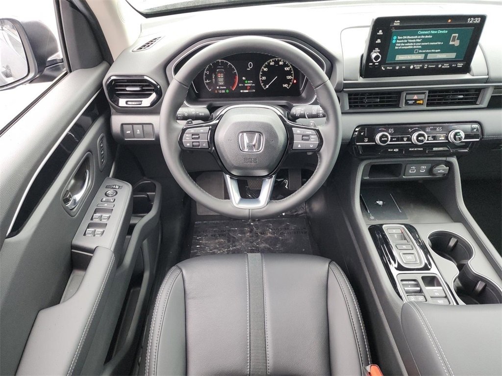 New 2025 Honda Pilot EX-L image 30