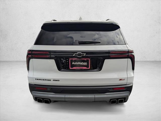 Used 2024 Chevrolet Traverse Z71 image 7