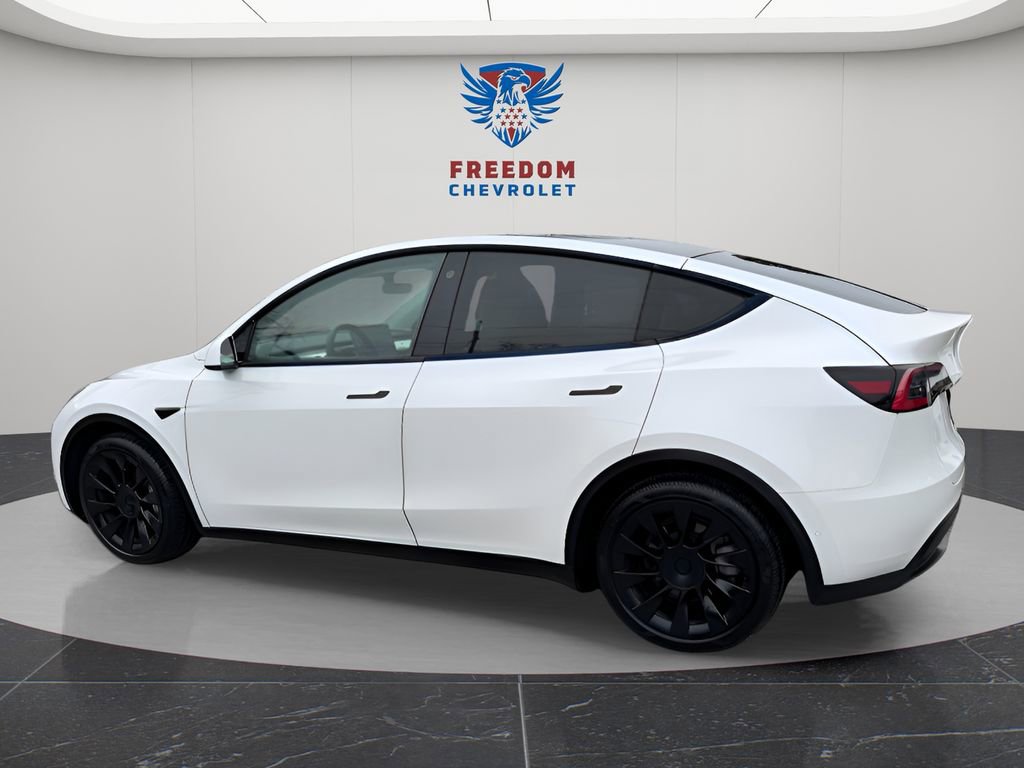 Used 2021 Tesla Model Y Long Range image 26
