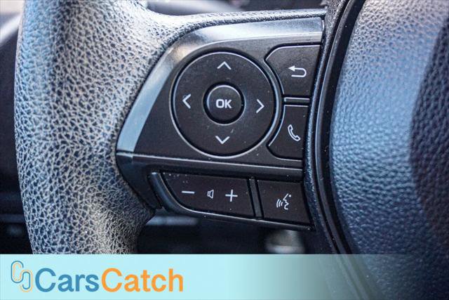 Used 2020 Toyota Corolla LE image 29