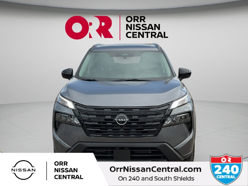 New 2027 Nissan Rogue Dark Armor FWD image 2