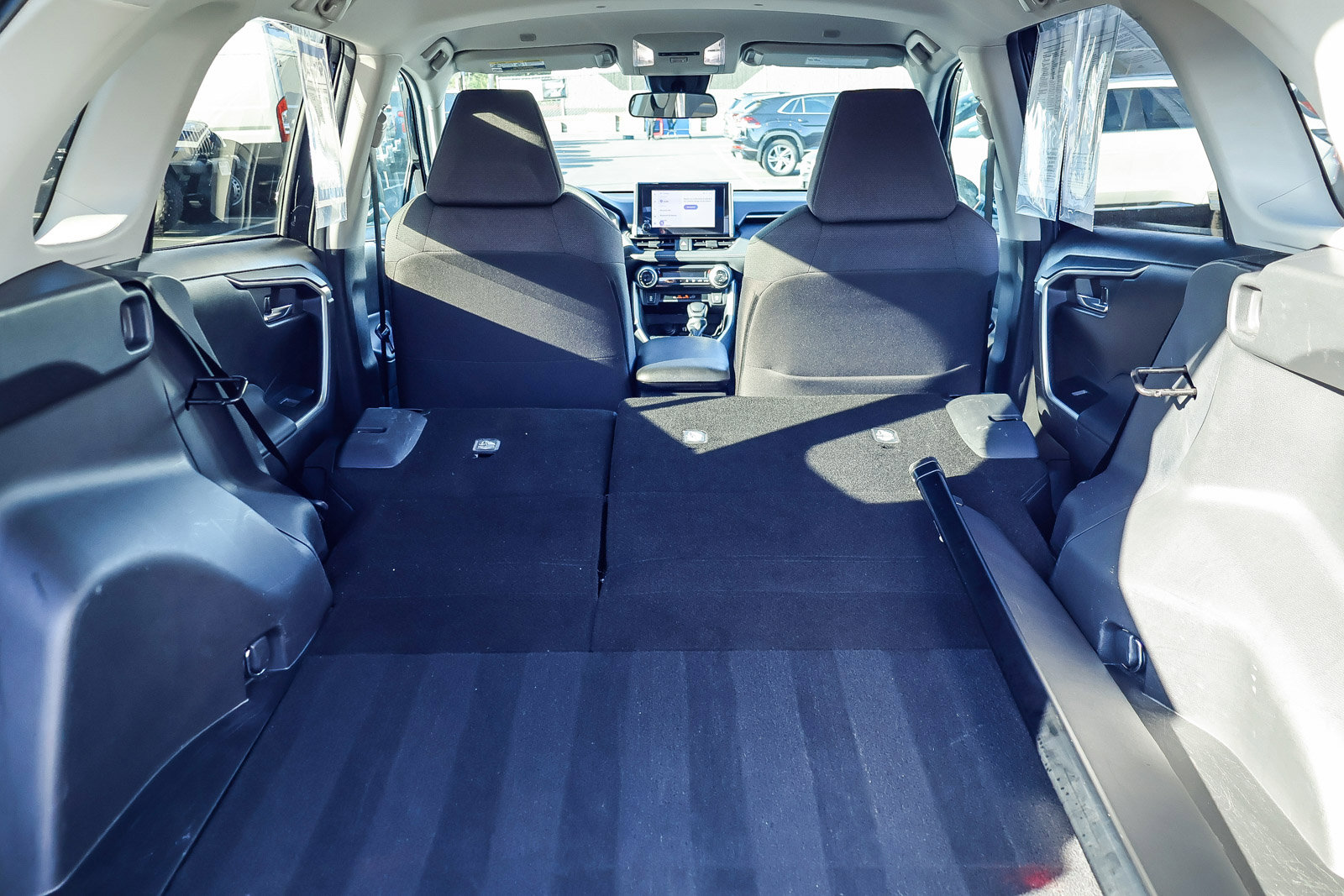 Used 2024 Toyota RAV4 XLE image 16