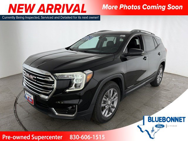 Used 2022 GMC Terrain SLT w/ LPO, Floor Liner Package FWD image 1