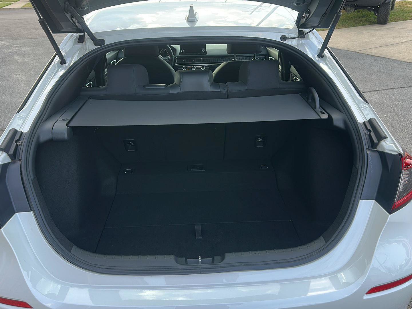 Used 2025 Honda Civic Sport image 13