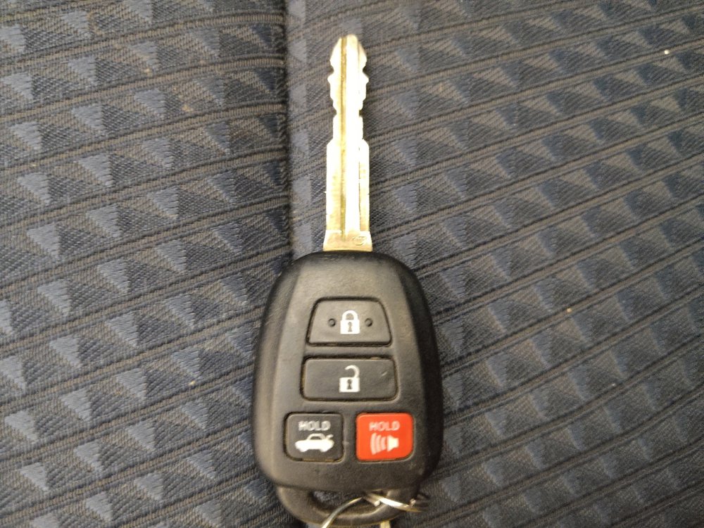 Used 2014 Toyota Camry SE image 32