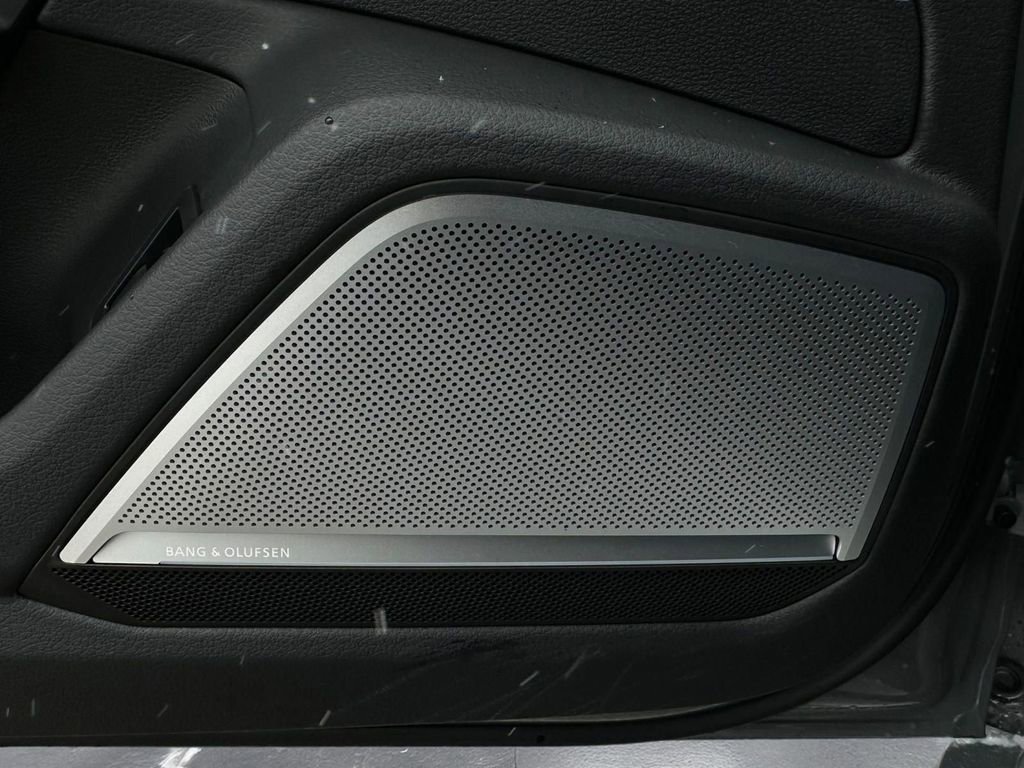 Used 2025 Audi RS 6 performance image 16