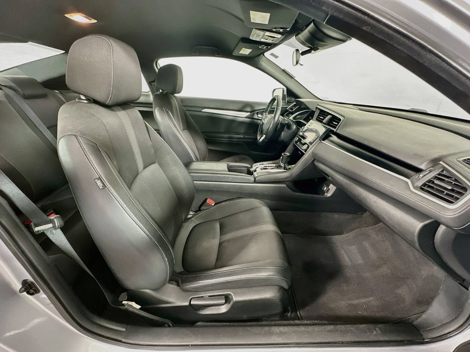 Used 2019 Honda Civic Sport image 25