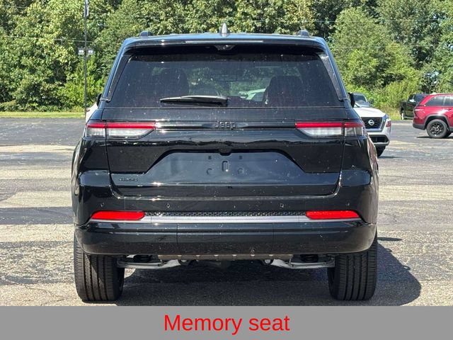 New 2027 Jeep Grand Cherokee Limited AWD/4WD image 34