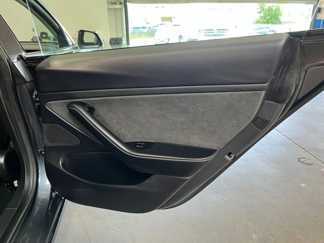 Used 2020 Tesla Model 3 Performance AWD/4WD image 15