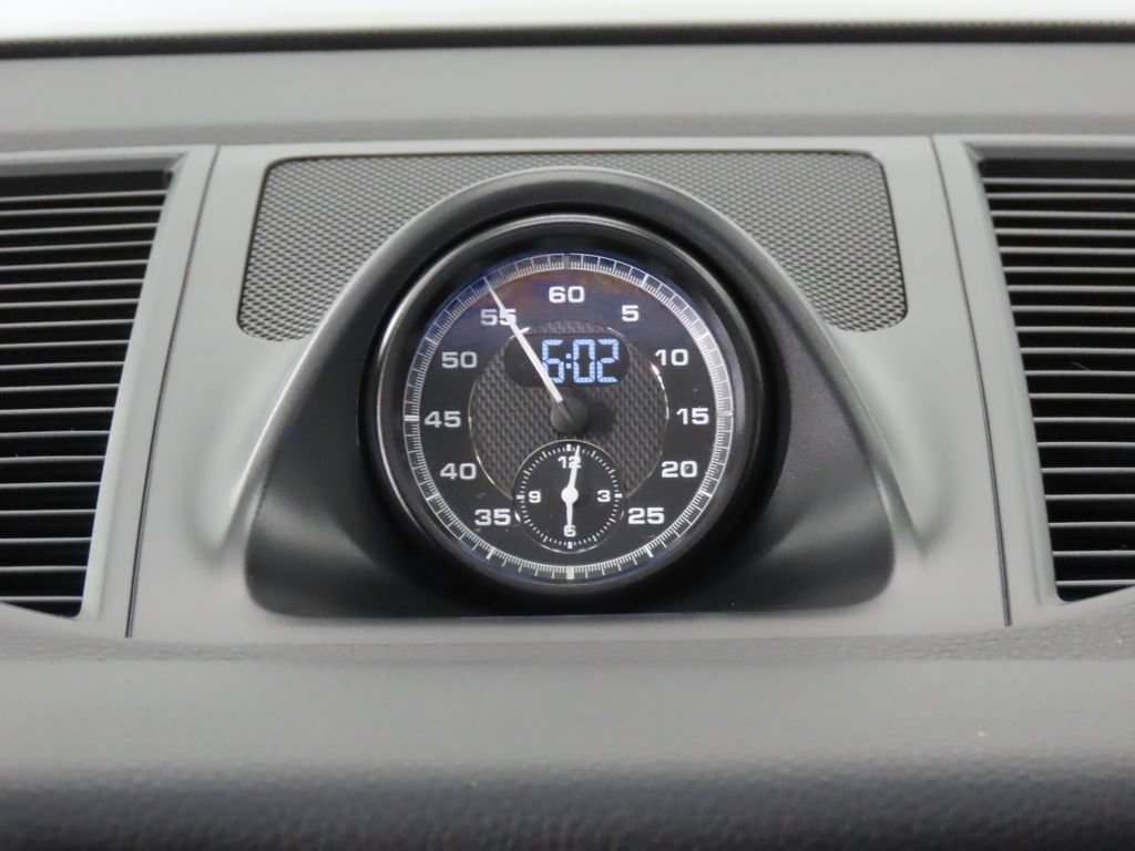 Certified 2026 Porsche Macan AWD/4WD image 24