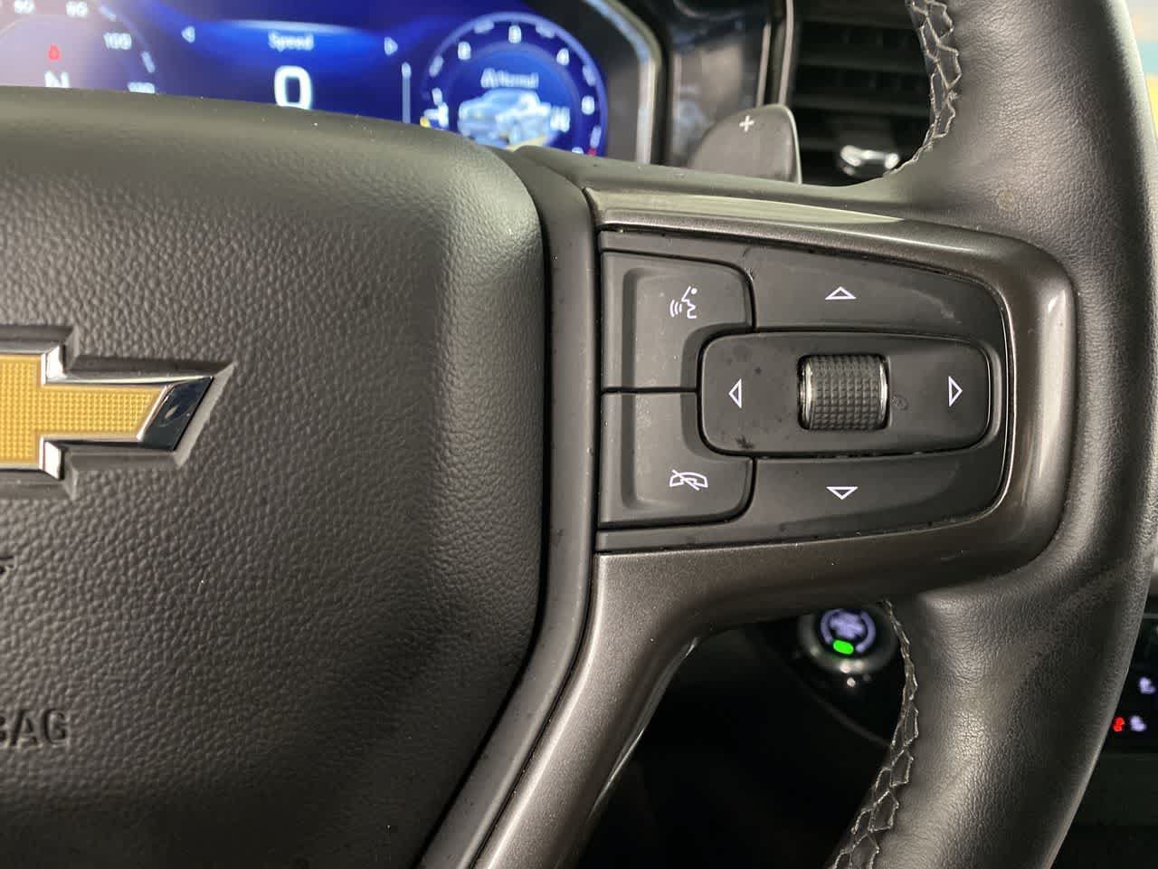 Used 2023 Chevrolet Silverado 1500 High Country w/ Technology Package AWD/4WD image 21