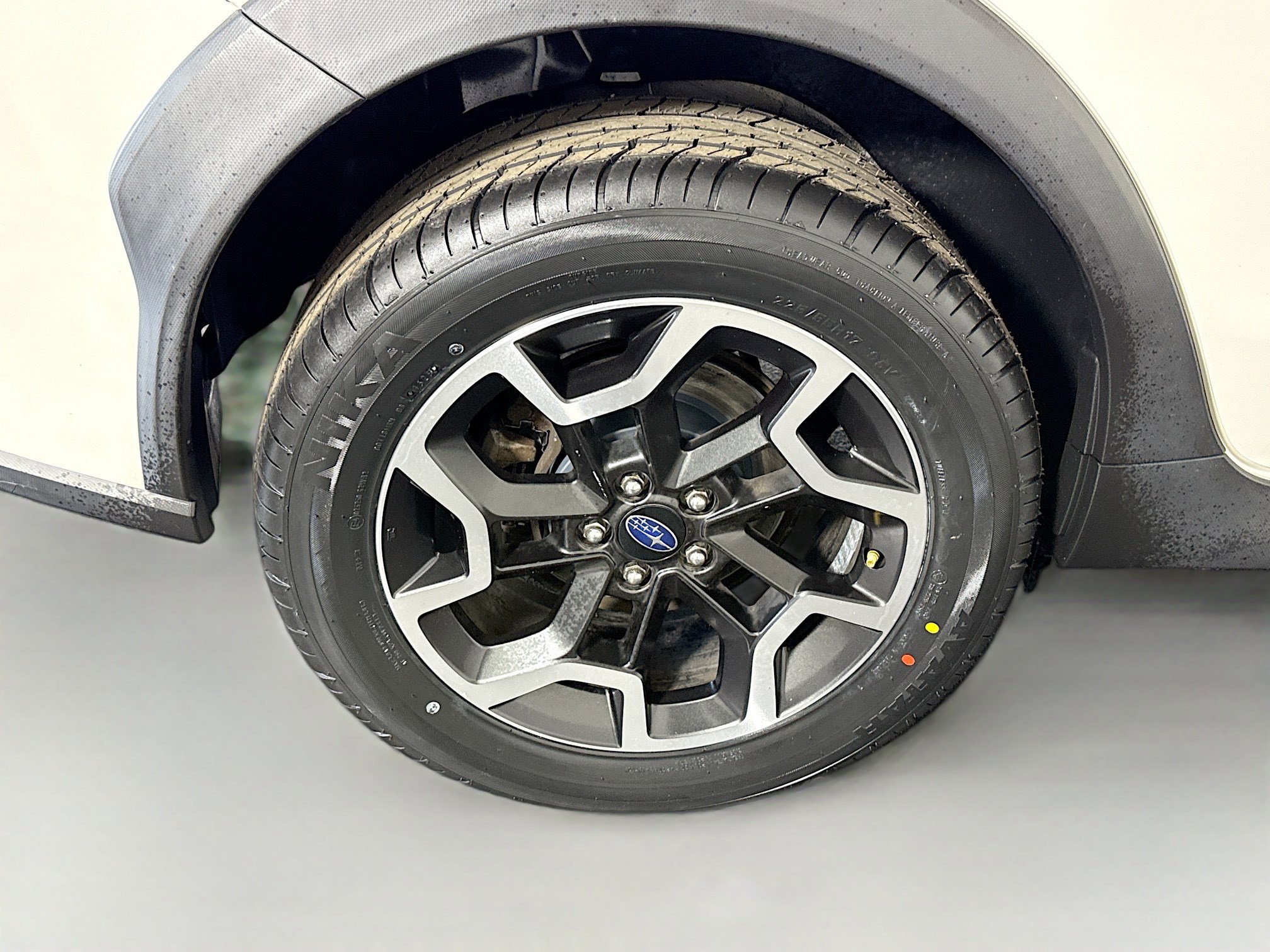 Used 2016 Subaru Crosstrek 2.0i Premium w/ Moonroof Package image 32