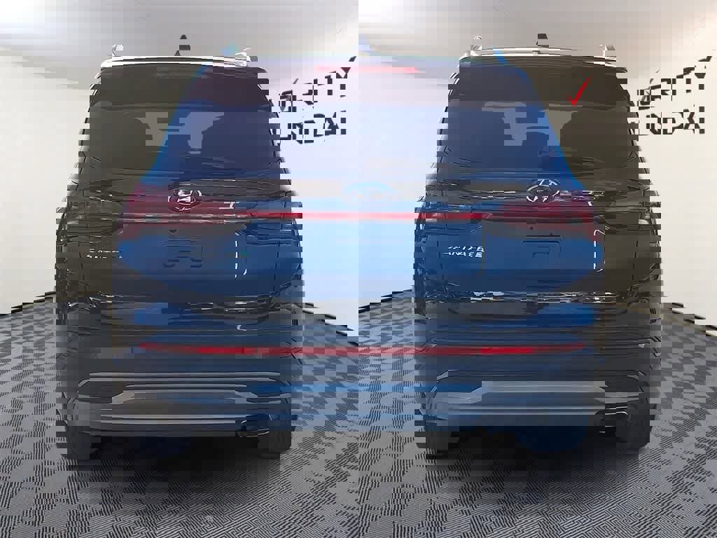 Used 2023 Hyundai Santa Fe SEL image 5