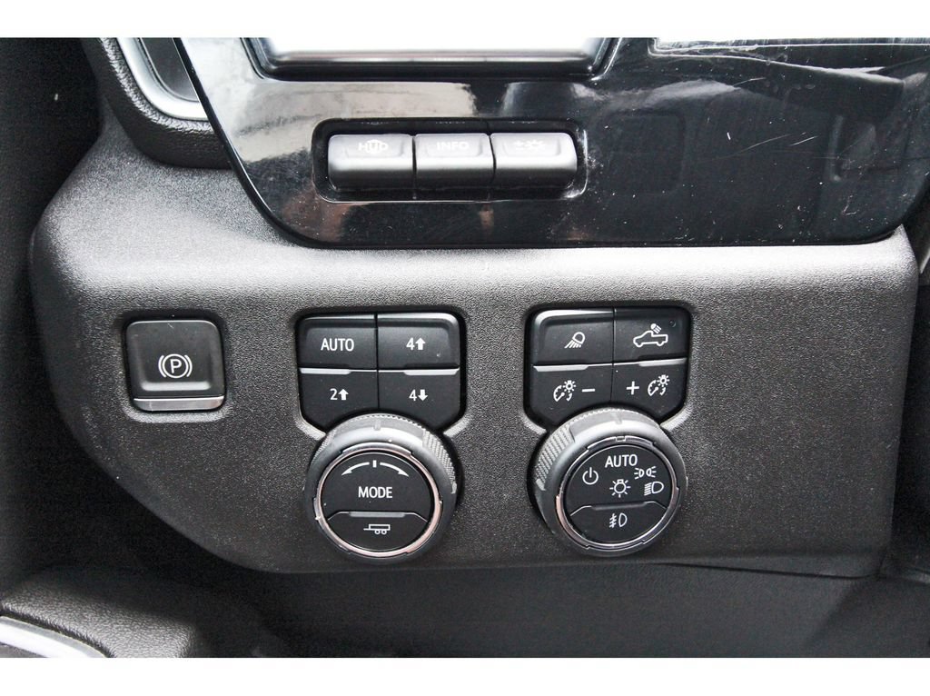 Used 2024 Chevrolet Silverado 2500 High Country w/ Technology Package AWD/4WD image 19