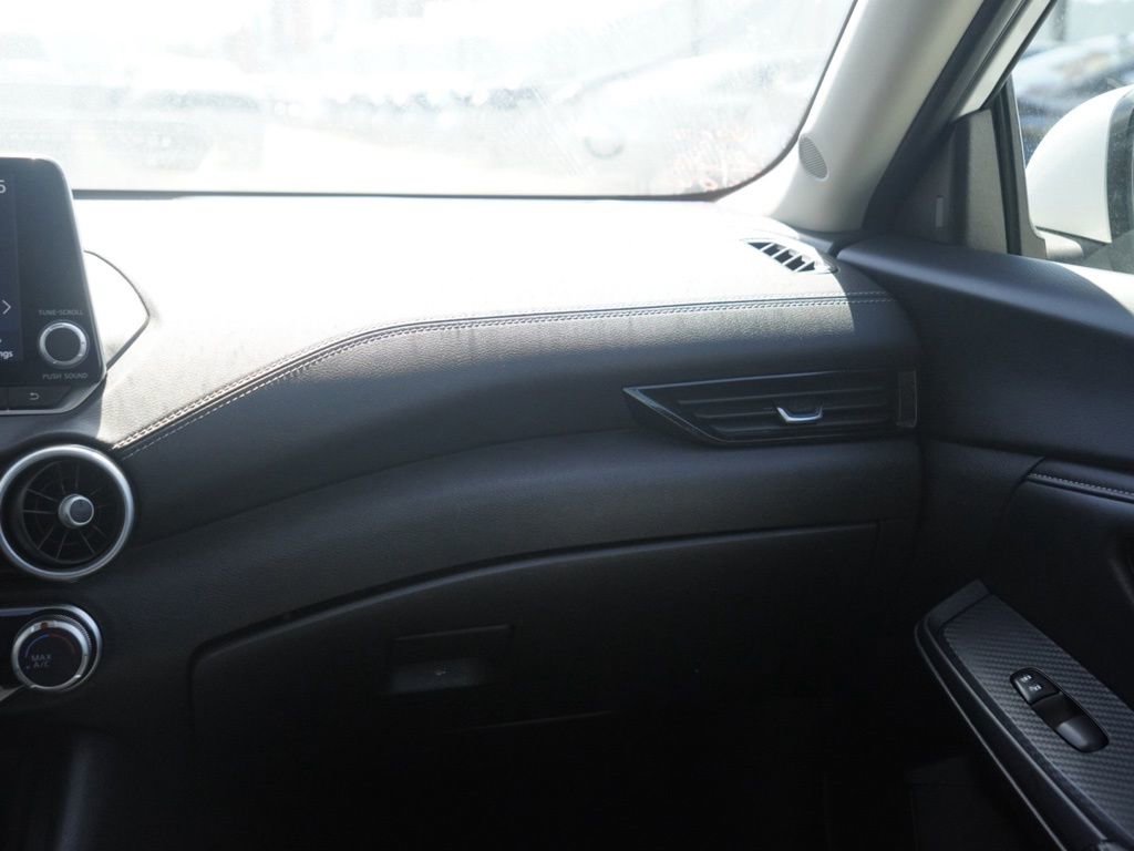 Certified 2024 Nissan Sentra SV image 21