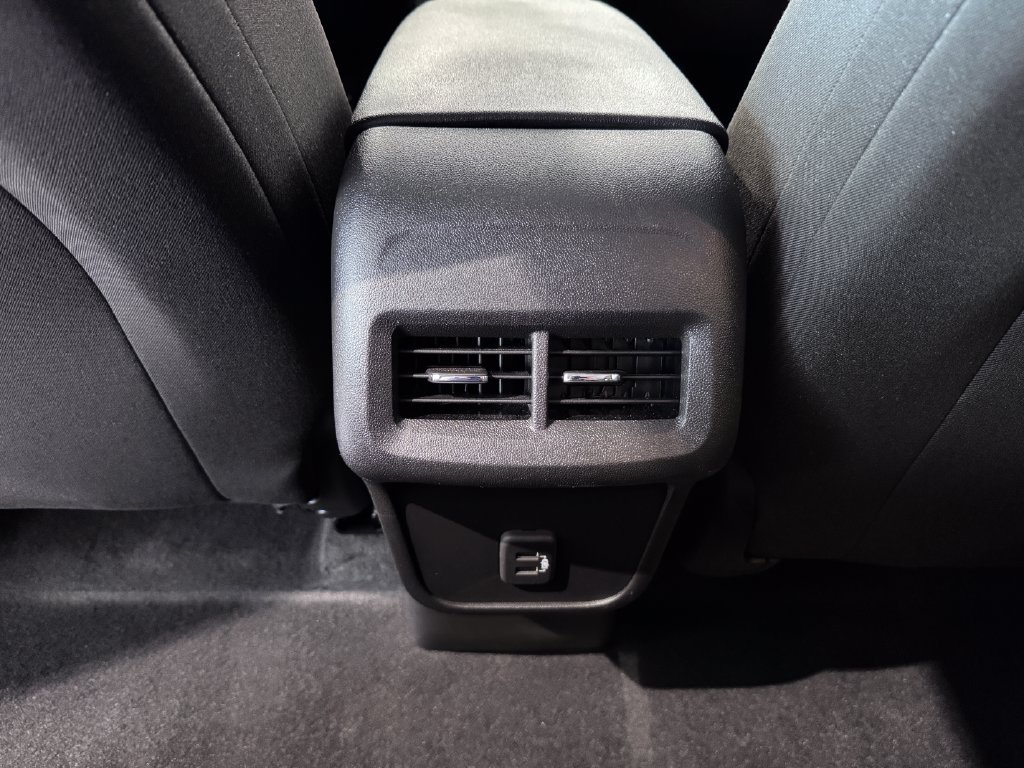 Certified 2023 Chevrolet Equinox LT AWD/4WD image 27