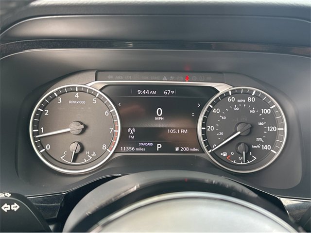 Used 2022 Nissan Pathfinder SV image 34