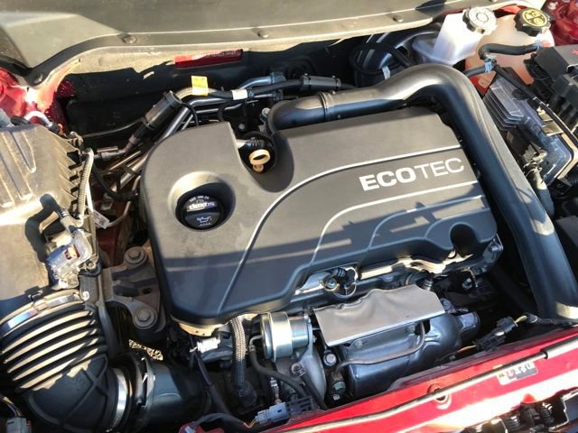 Certified 2019 Chevrolet Equinox LT w/ LPO, Floor Liner Package image 20