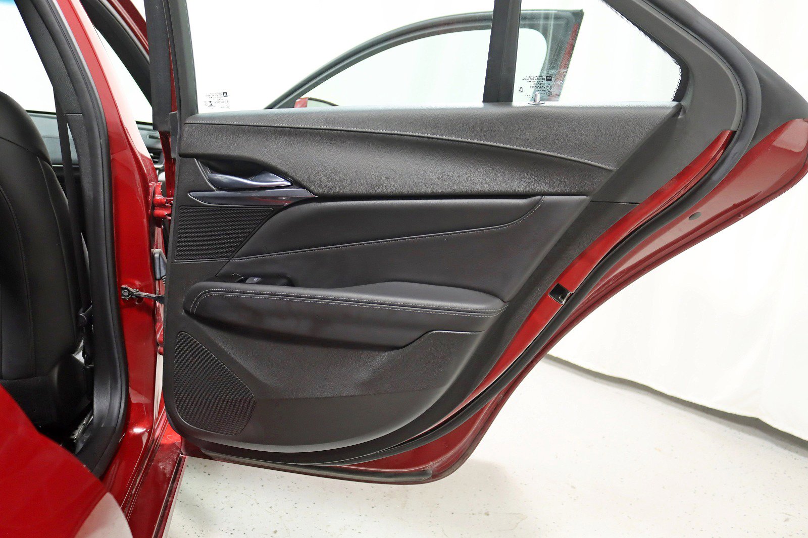 Used 2021 Cadillac CT4 Luxury w/ Sun And Sound Package image 30