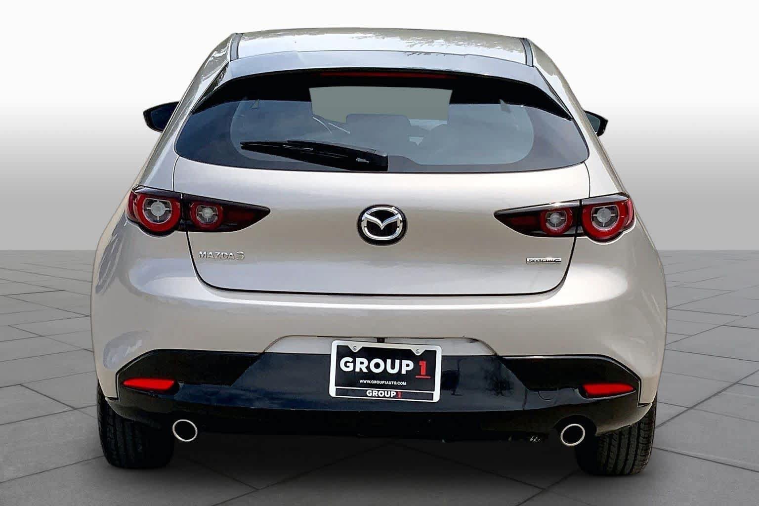 Used 2024 MAZDA MAZDA3 s FWD image 5