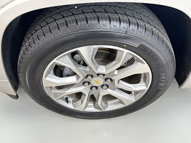 Used 2020 Chevrolet Traverse Premier image 33