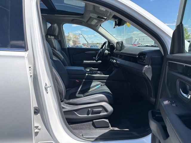 Certified 2023 Honda Pilot Elite image 44