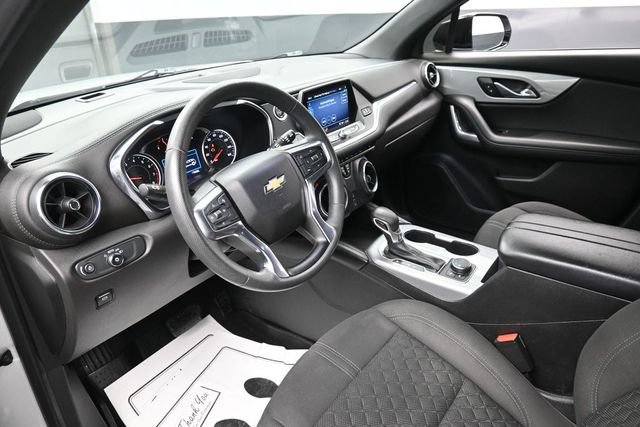 Used 2021 Chevrolet Blazer LT FWD image 19