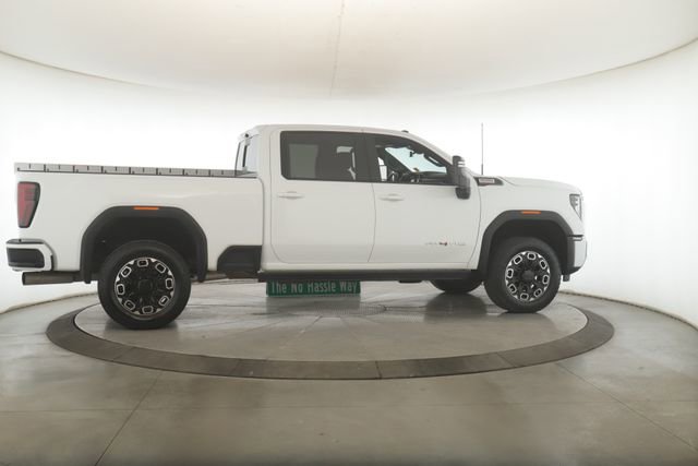 Used 2024 GMC Sierra 2500 AT4 w/ AT4 Premium Plus Package image 6