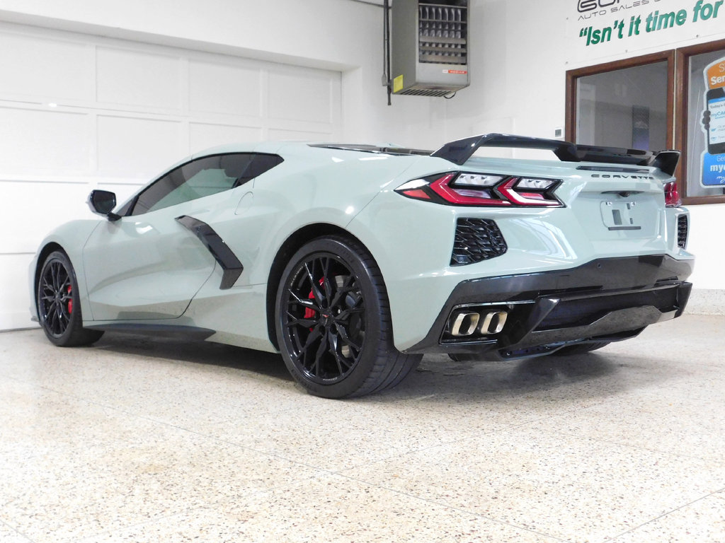 Used 2024 Chevrolet Corvette Stingray Preferred Cpe w/ Z51 Performance Package RWD image 6