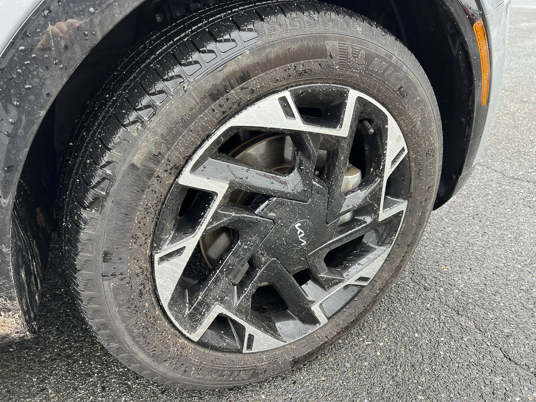 Used 2024 Kia Sportage SX image 10