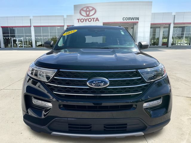 Used 2023 Ford Explorer XLT w/ Equipment Group 202A AWD/4WD image 8
