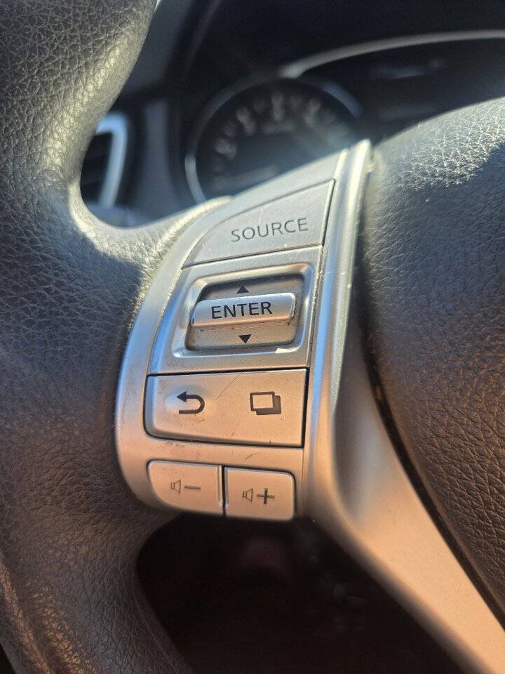 Used 2015 Nissan Rogue SV AWD/4WD image 53