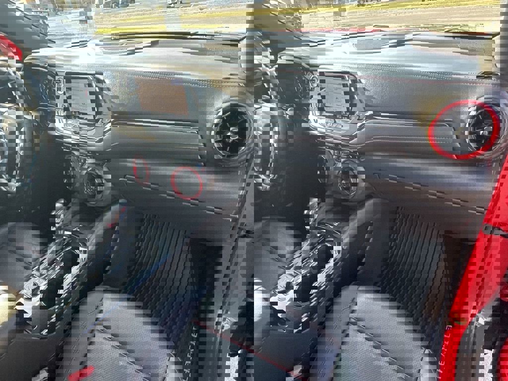 Certified 2021 Chevrolet Blazer RS w/ Enhanced Convenience Package image 31