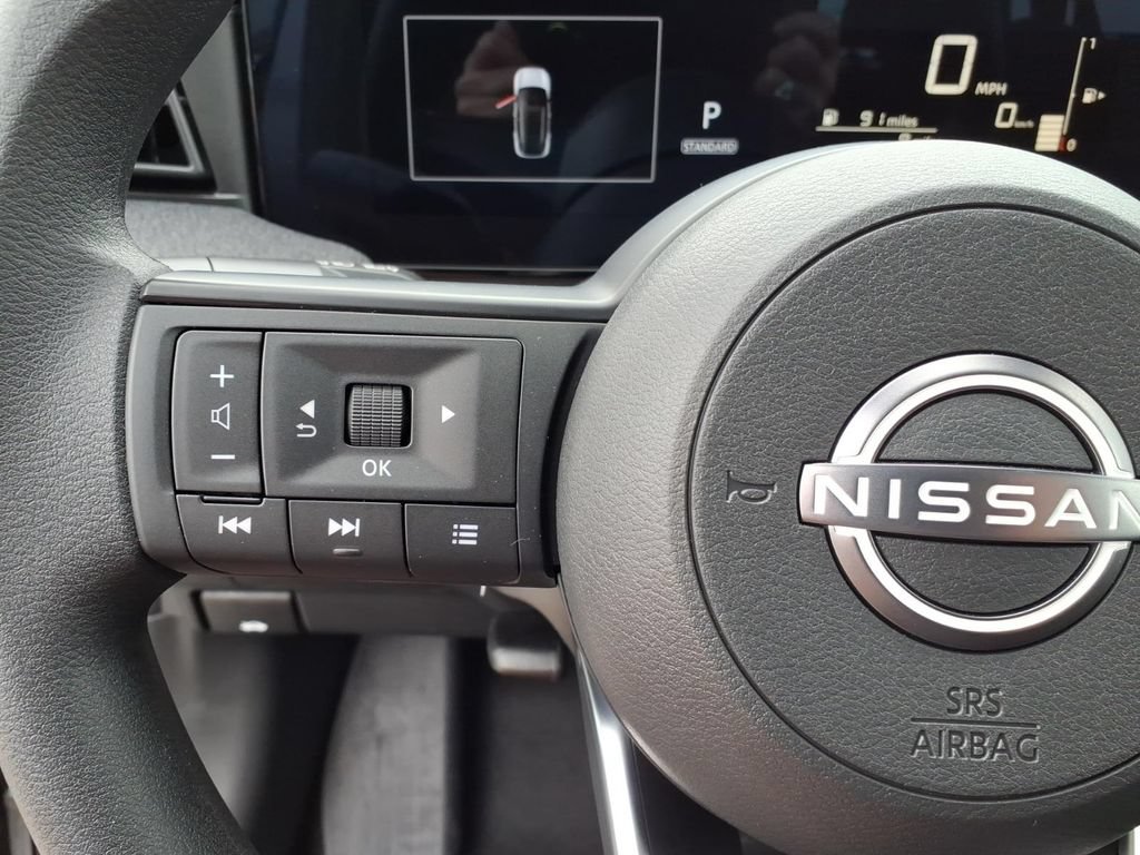 New 2026 Nissan Kicks SV w/ Interior Electronics Package AWD/4WD image 17