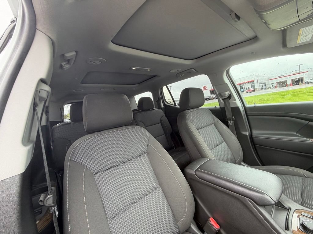 Used 2022 GMC Acadia SLE w/ Driver Convenience Package AWD/4WD image 40