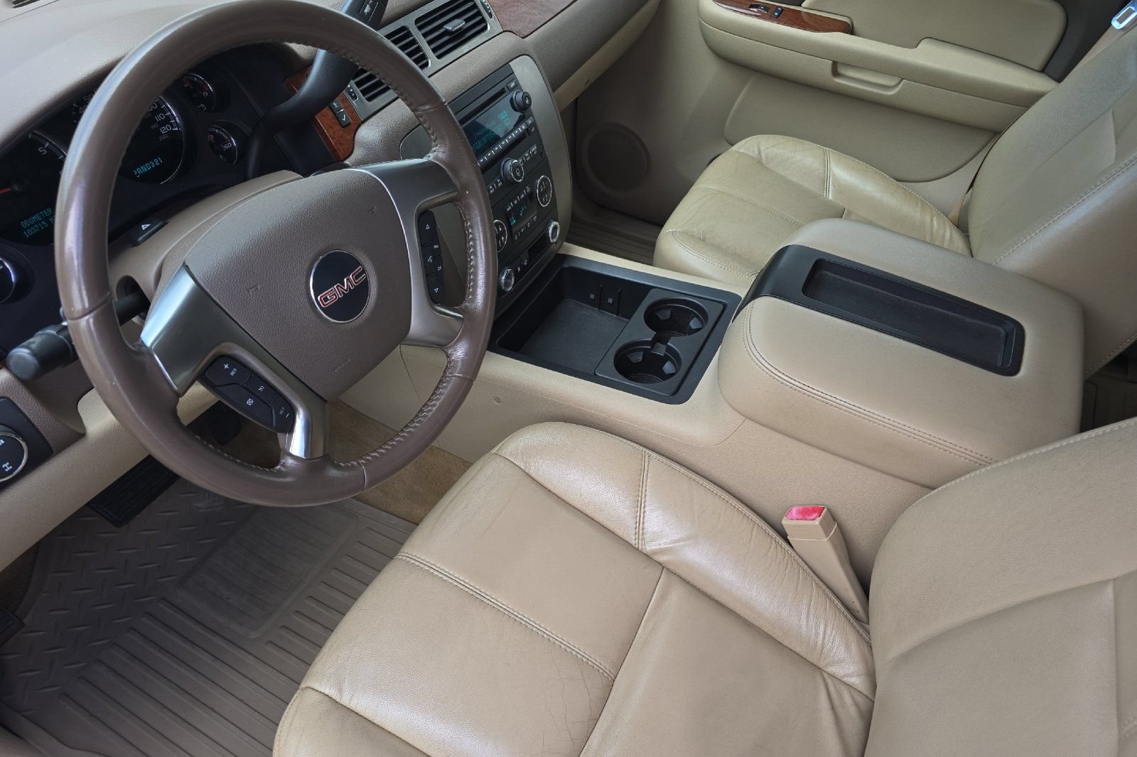 Used 2007 GMC Sierra 1500 SLT w/ Entertainment Package AWD/4WD image 10