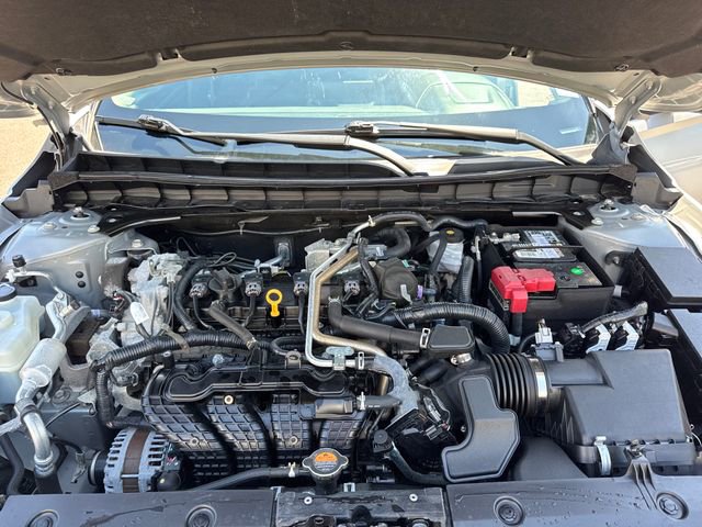 Used 2022 Nissan Altima 2.5 SV w/ SV Premium Package image 25