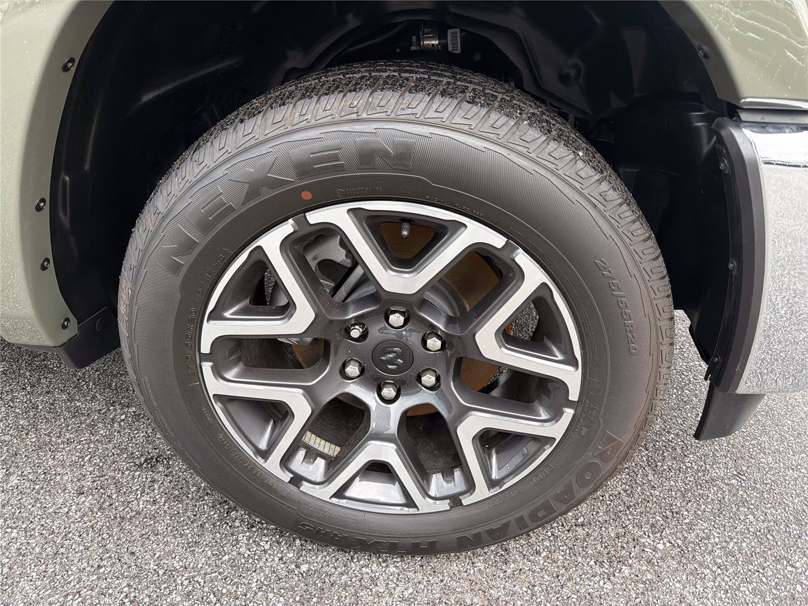 Used 2026 RAM 1500 Laramie AWD/4WD image 10