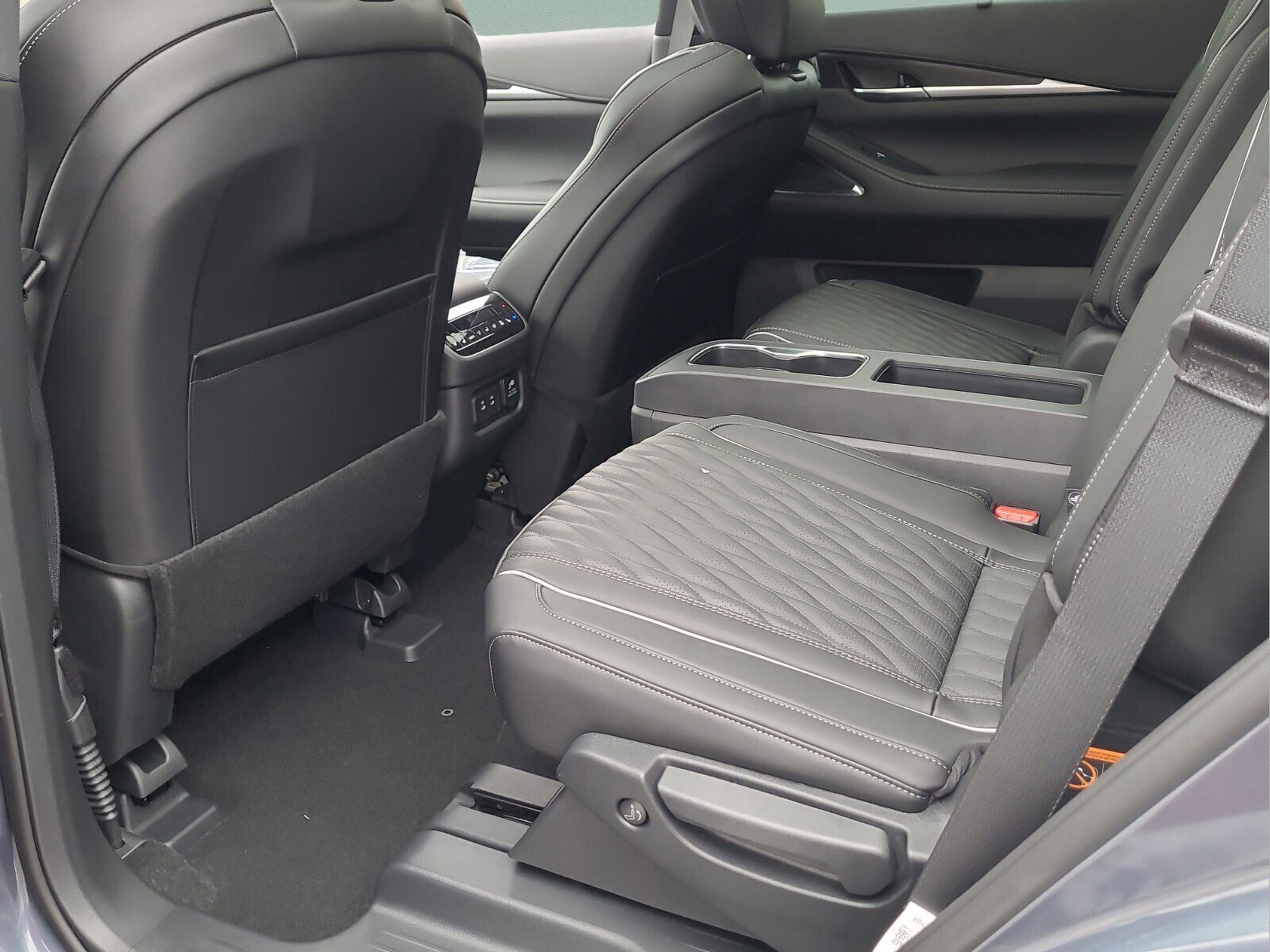 New 2026 INFINITI QX60 Autograph w/ Autograph Tech Package image 9