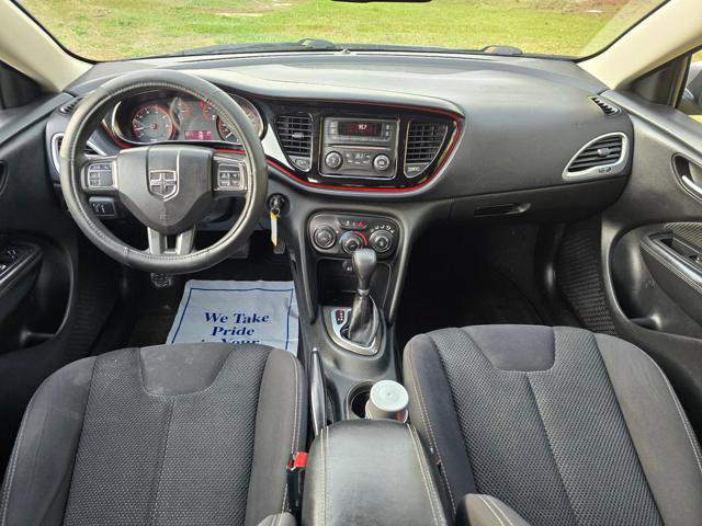 Used 2015 Dodge Dart SXT image 16