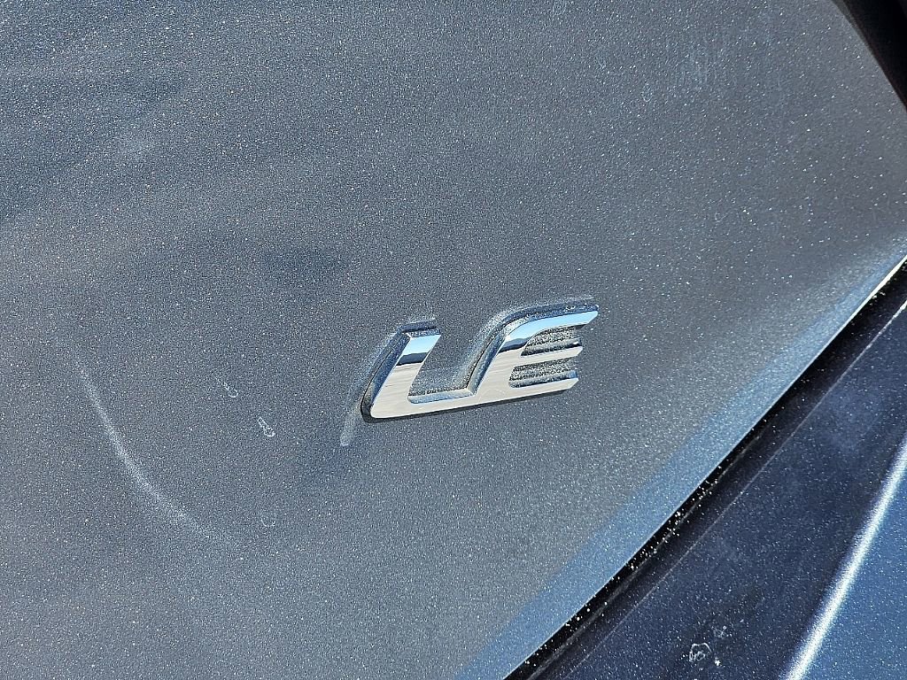 Used 2014 Toyota Corolla LE FWD image 14