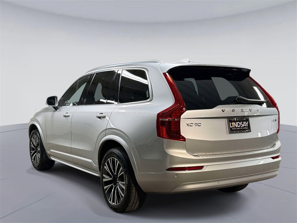 Used 2022 Volvo XC90 T6 Momentum w/ Climate Package image 12