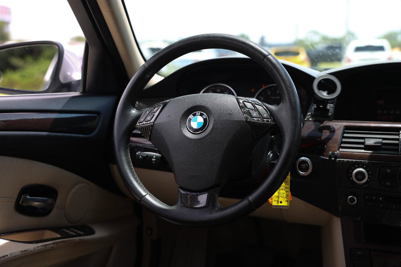 Used 2010 BMW 528i Sedan RWD image 28